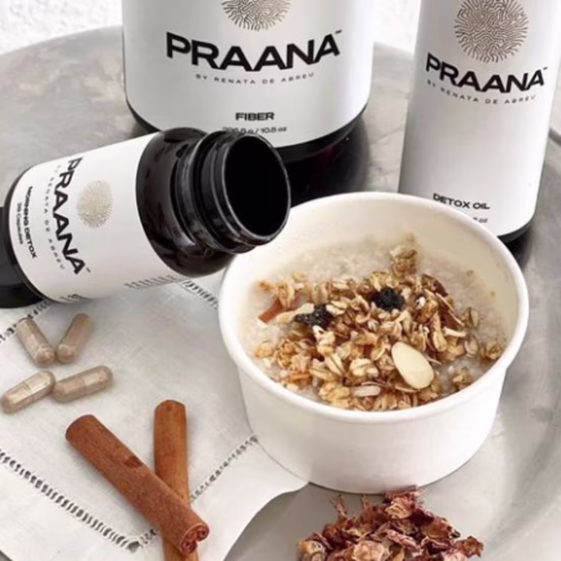 Cover image for 🙌  Assisted marketing executive