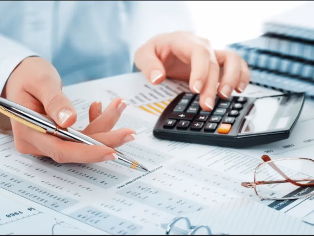 Cover image for Detailed Analysis and Reporting for Entrepreneurs