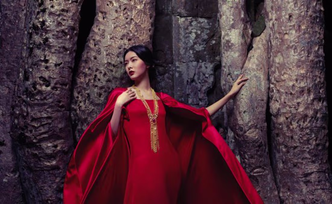 Cover image for Chow Tai Fook - Reflections of Siem