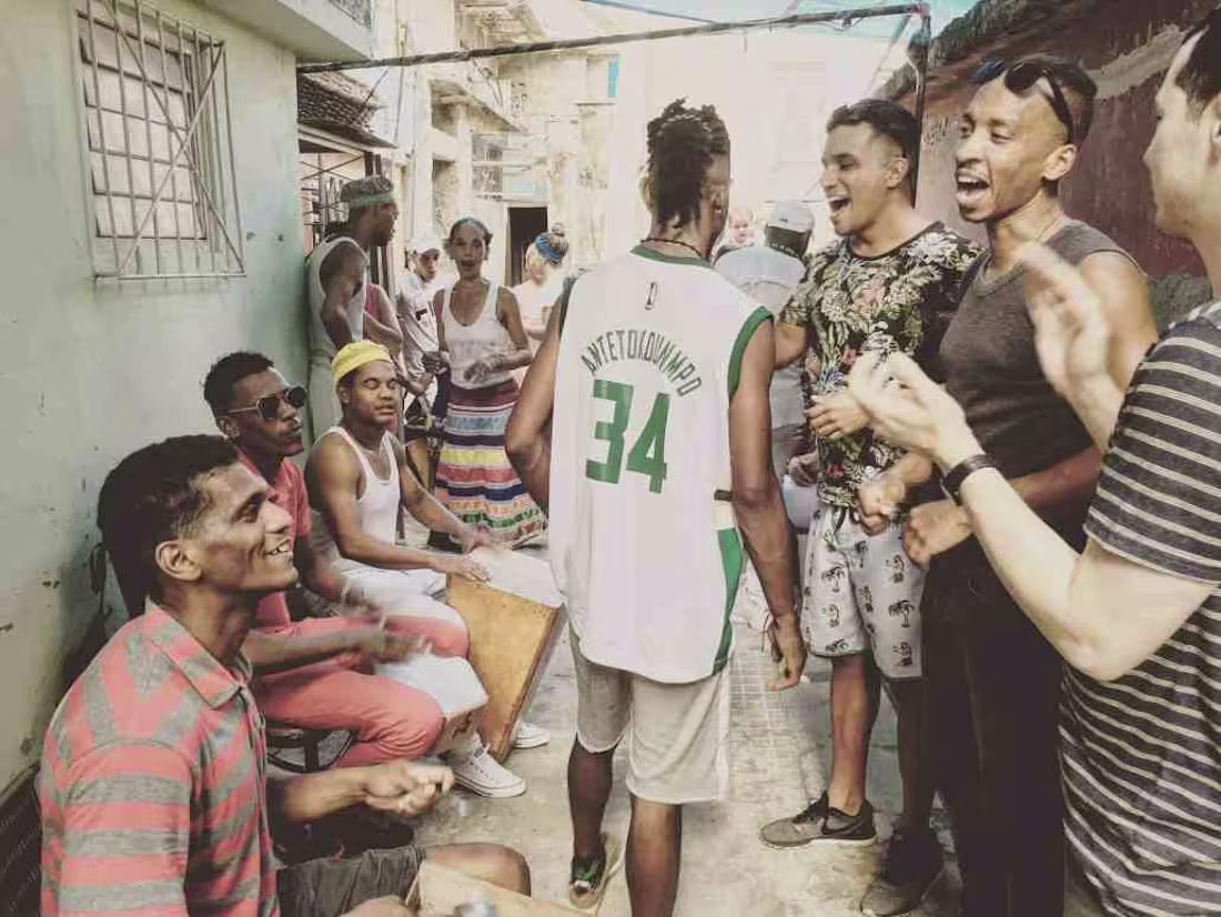 Cover image for RUMBA, AN ESSENTIAL STYLE OF CUBAN MUSIC