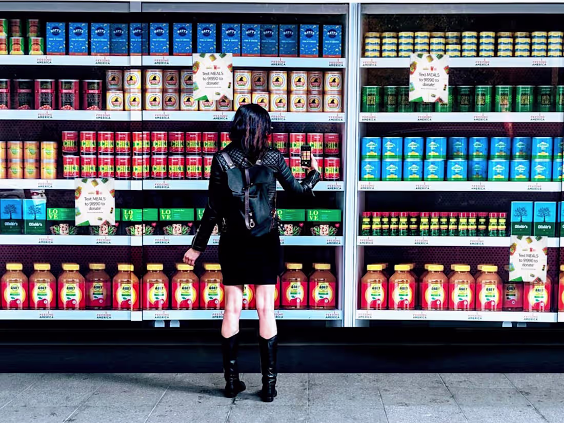 Cover image for Wells Fargo & Feeding America 