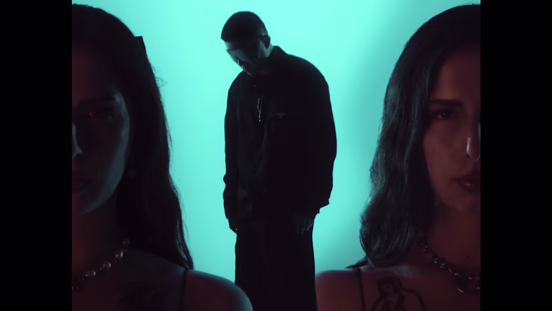 Cover image for “Sides” - Sully (Directed By Brett 5d) | Home