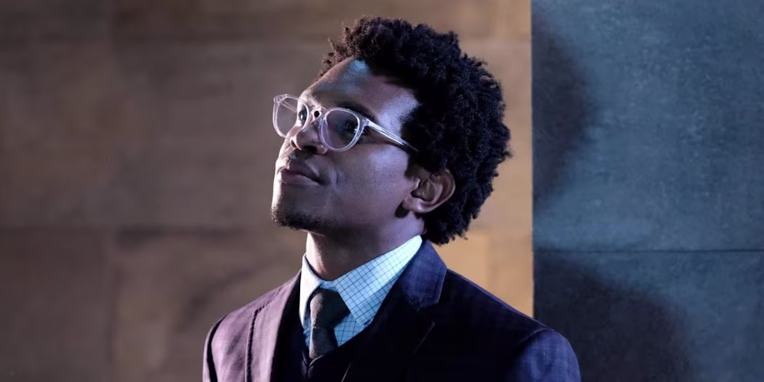 Cover image for Batwoman: Luke Fox Needs to Become Batwing