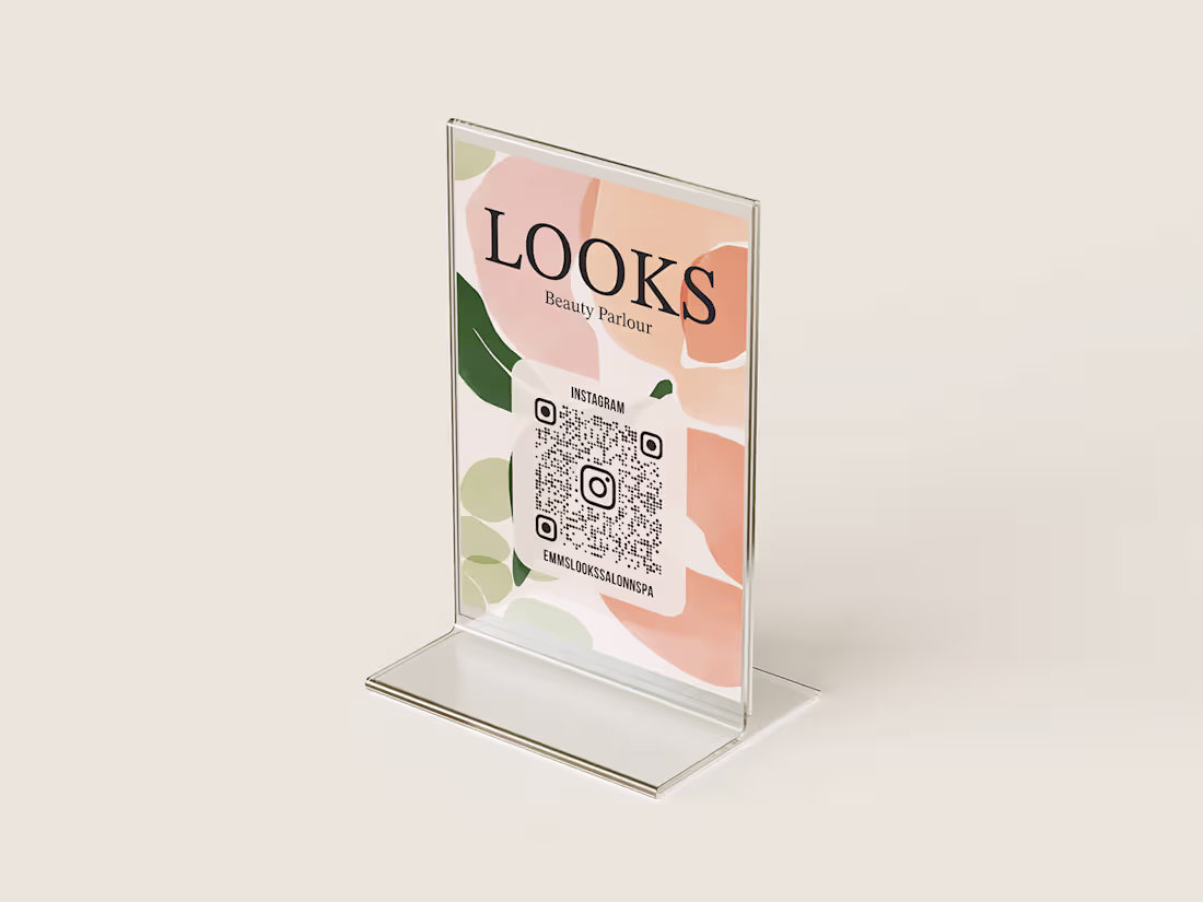 Cover image for Looks Social media panel