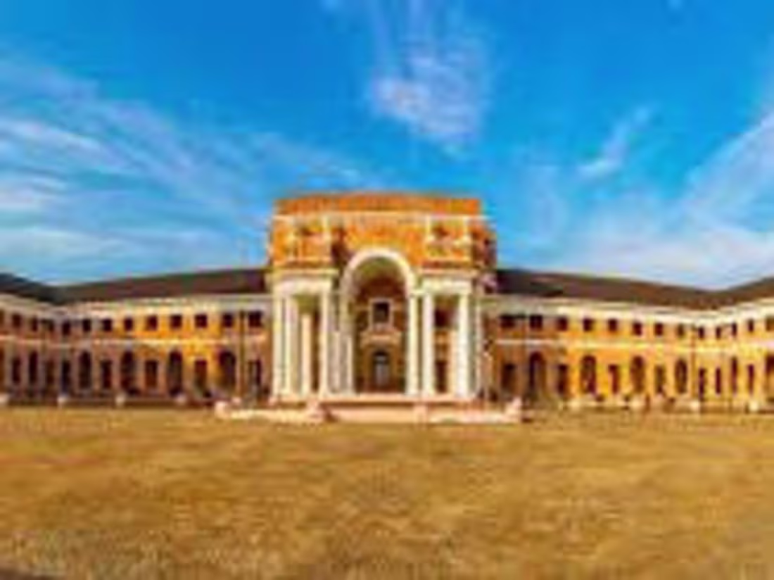 Cover image for Taxi service in Dehradun