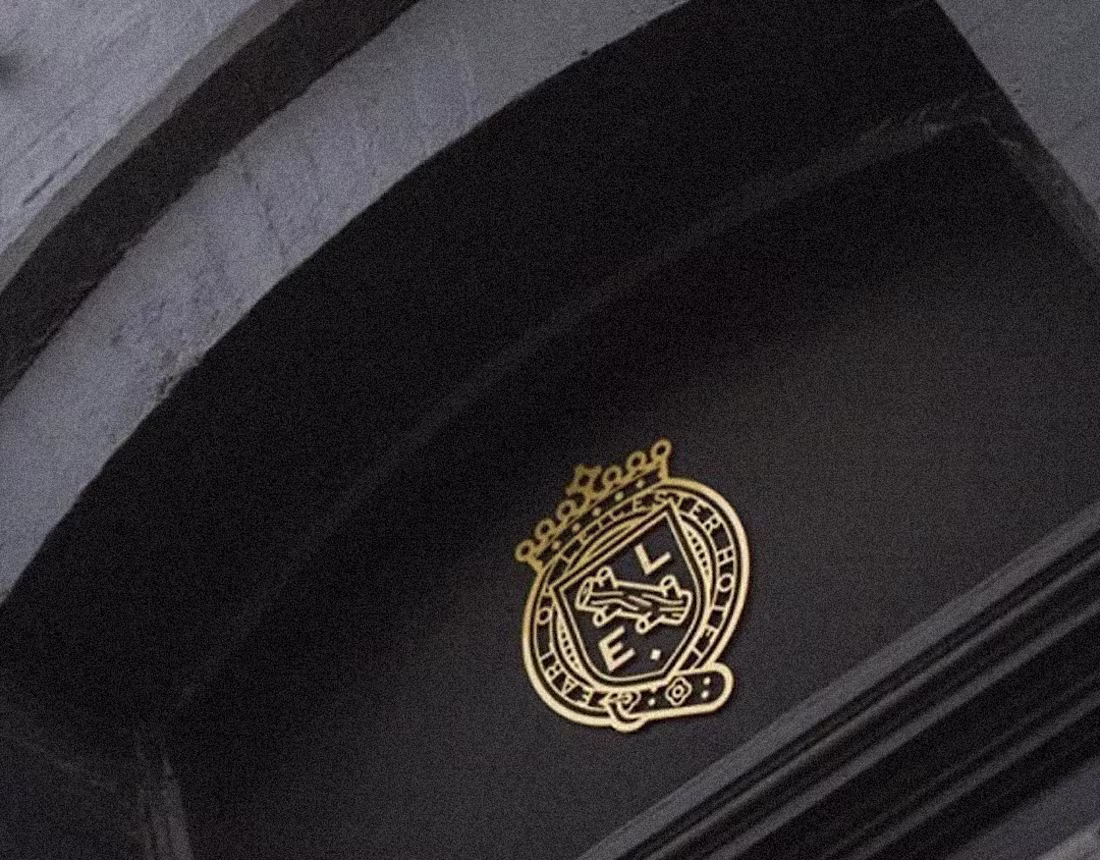 Cover image for Earl of Leicester Logo Design