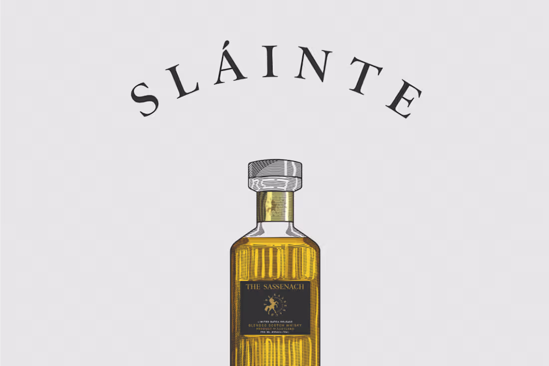 Cover image for The Sassenach