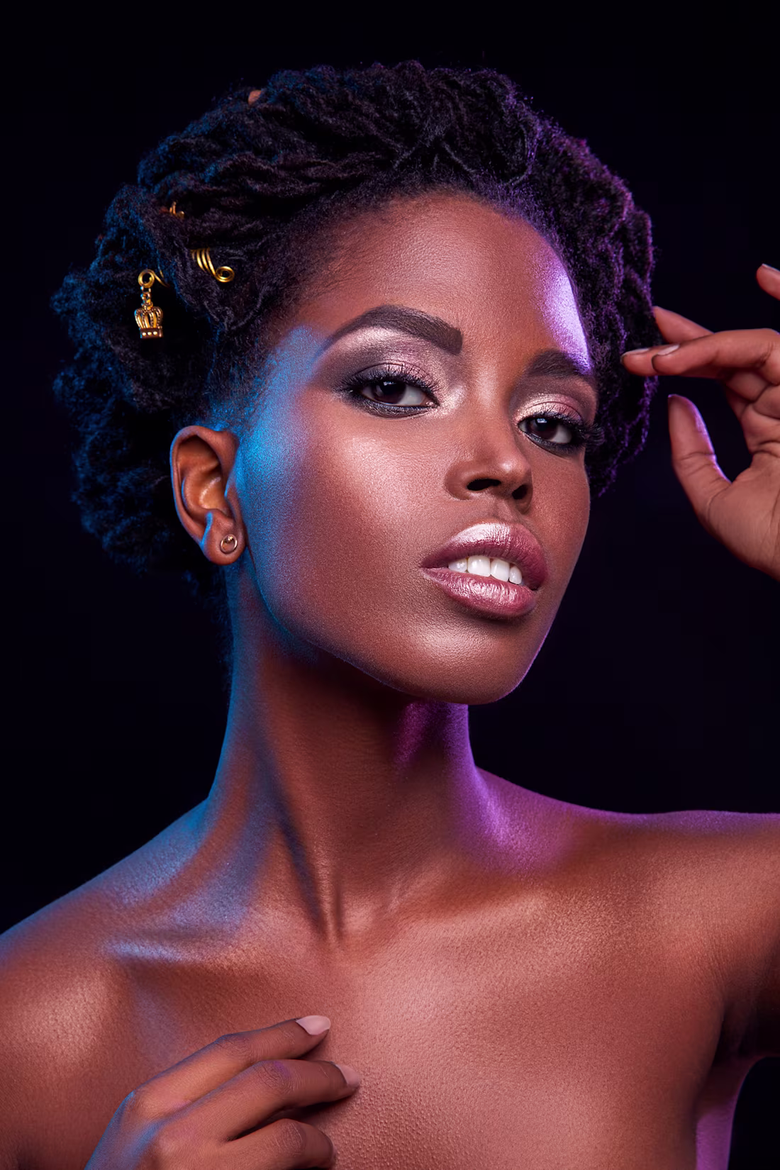 Cover image for Retoucher Jenia Mebonia / Ph Ylia Pishkova 