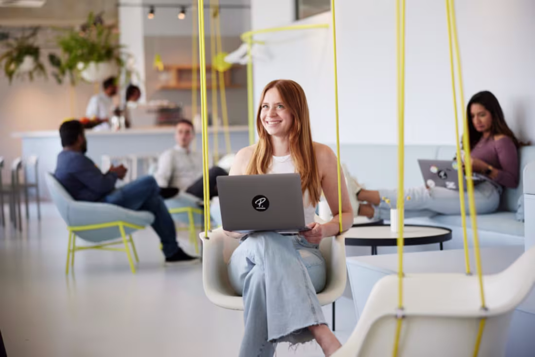 Cover image for Writing & publishing engaging corporate blogs