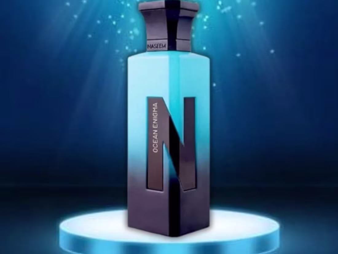 Cover image for Naseem