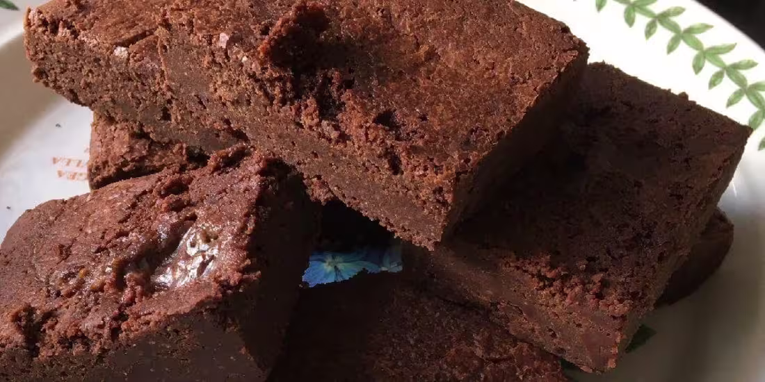 Cover image for The Best Vegan Brownies Delivery (Review)
