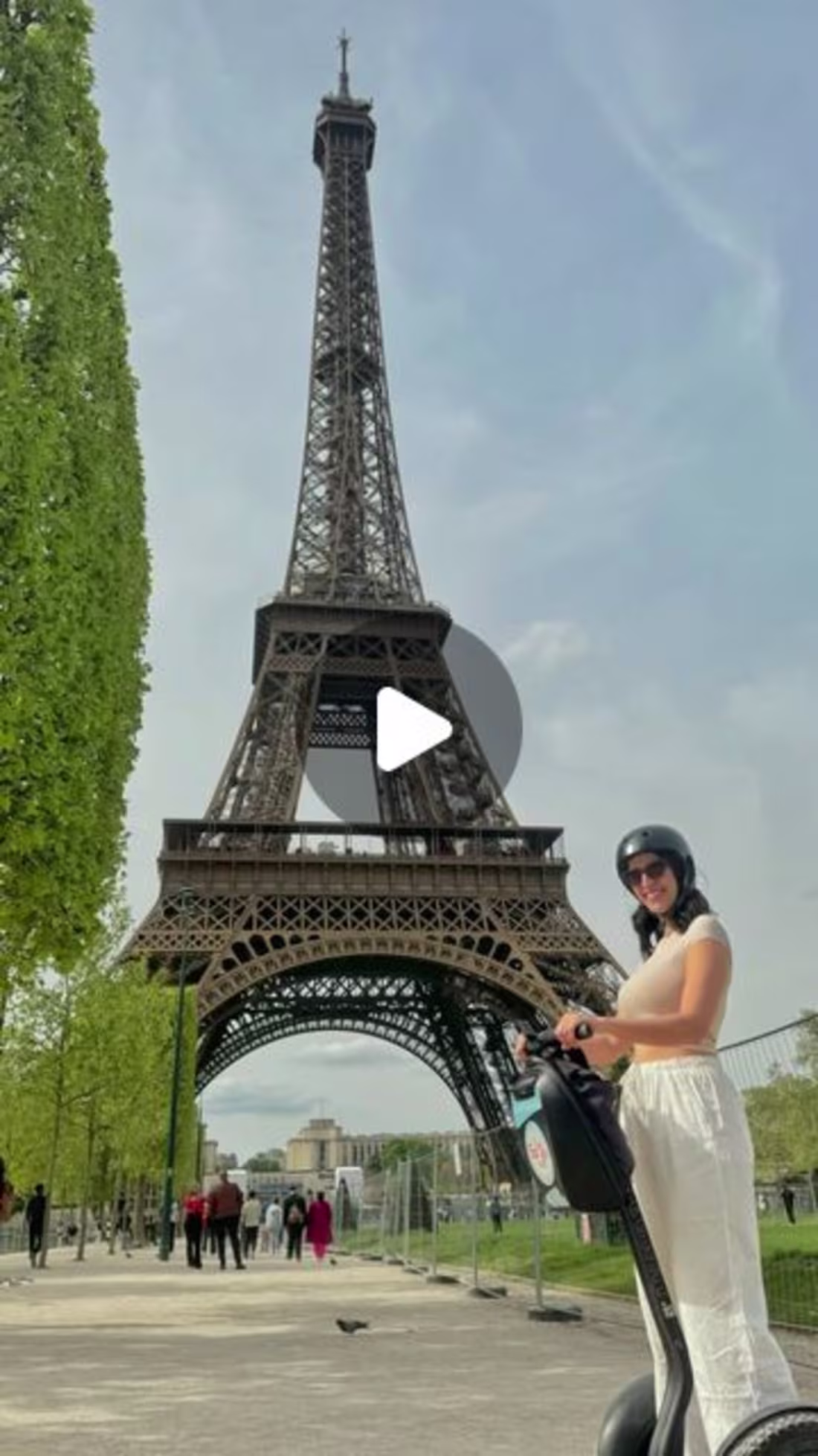 Cover image for Segway in Paris