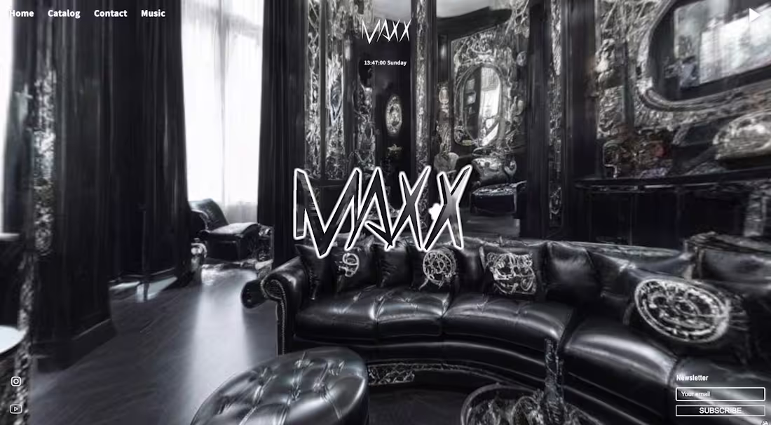 Cover image for Maxx Paradox