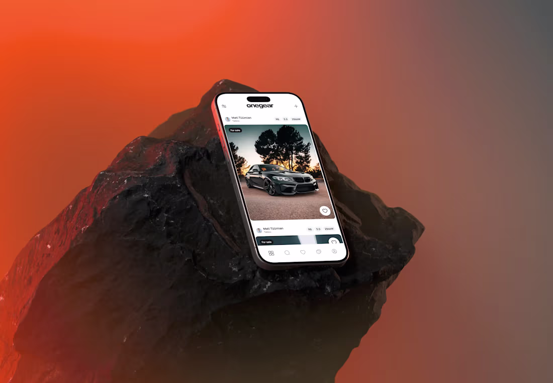 Cover image for iOS app and brand design for Onegear.