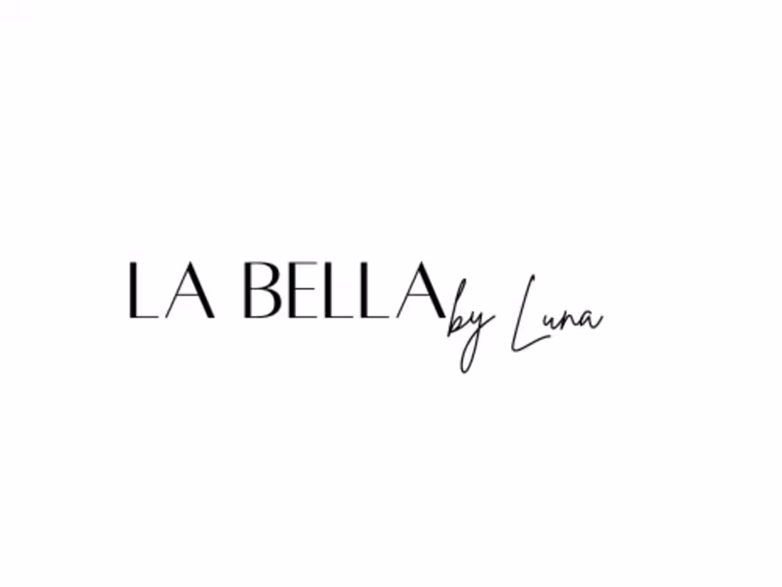 Cover image for La Bella by Luna