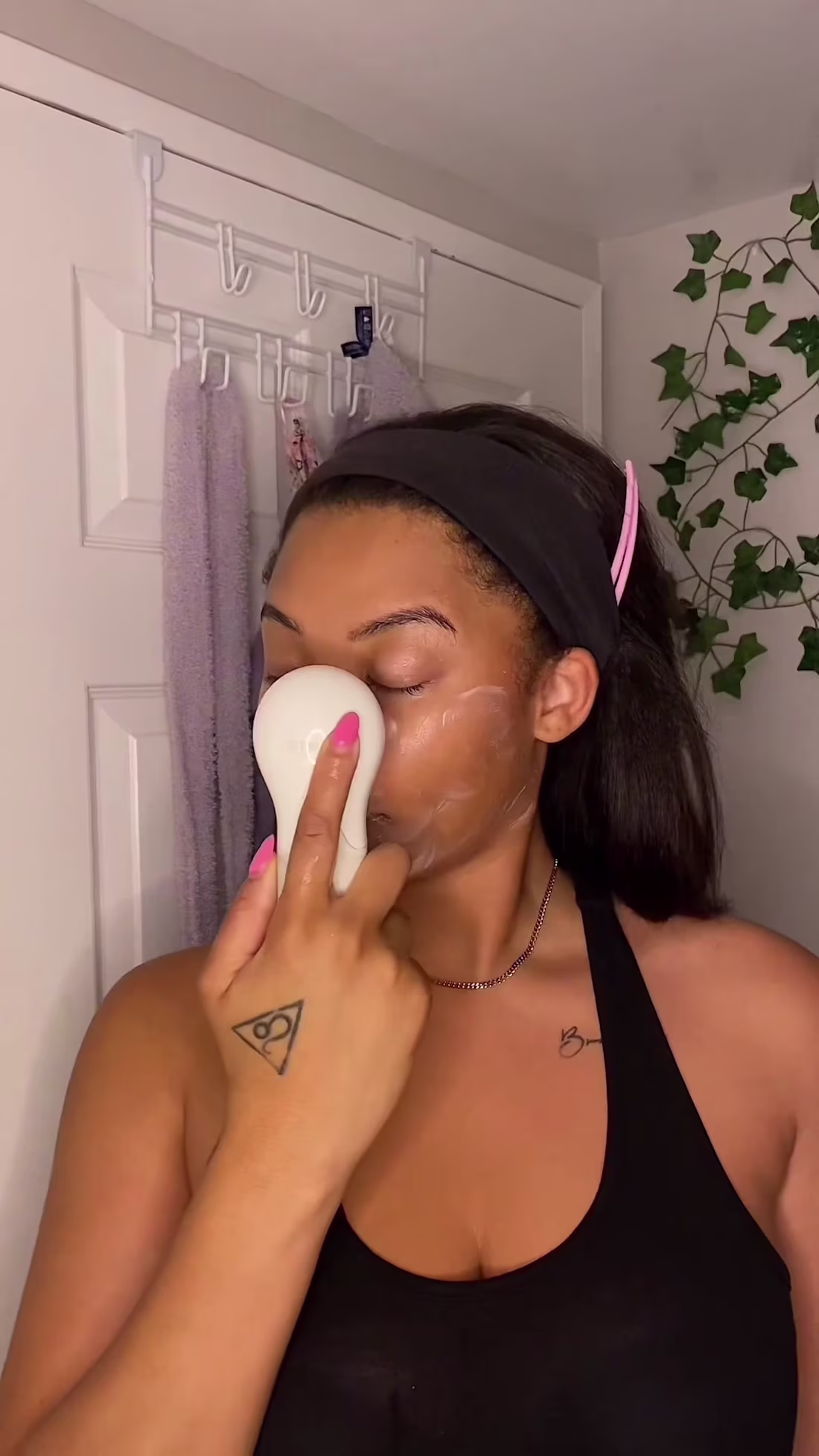 Cover image for Neutrogena Face Wash