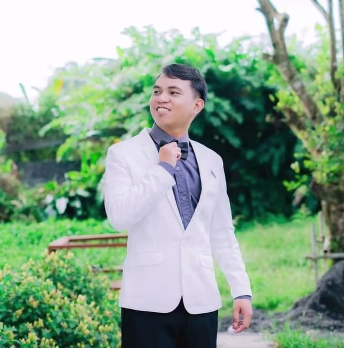 Cover image for applying :D <3