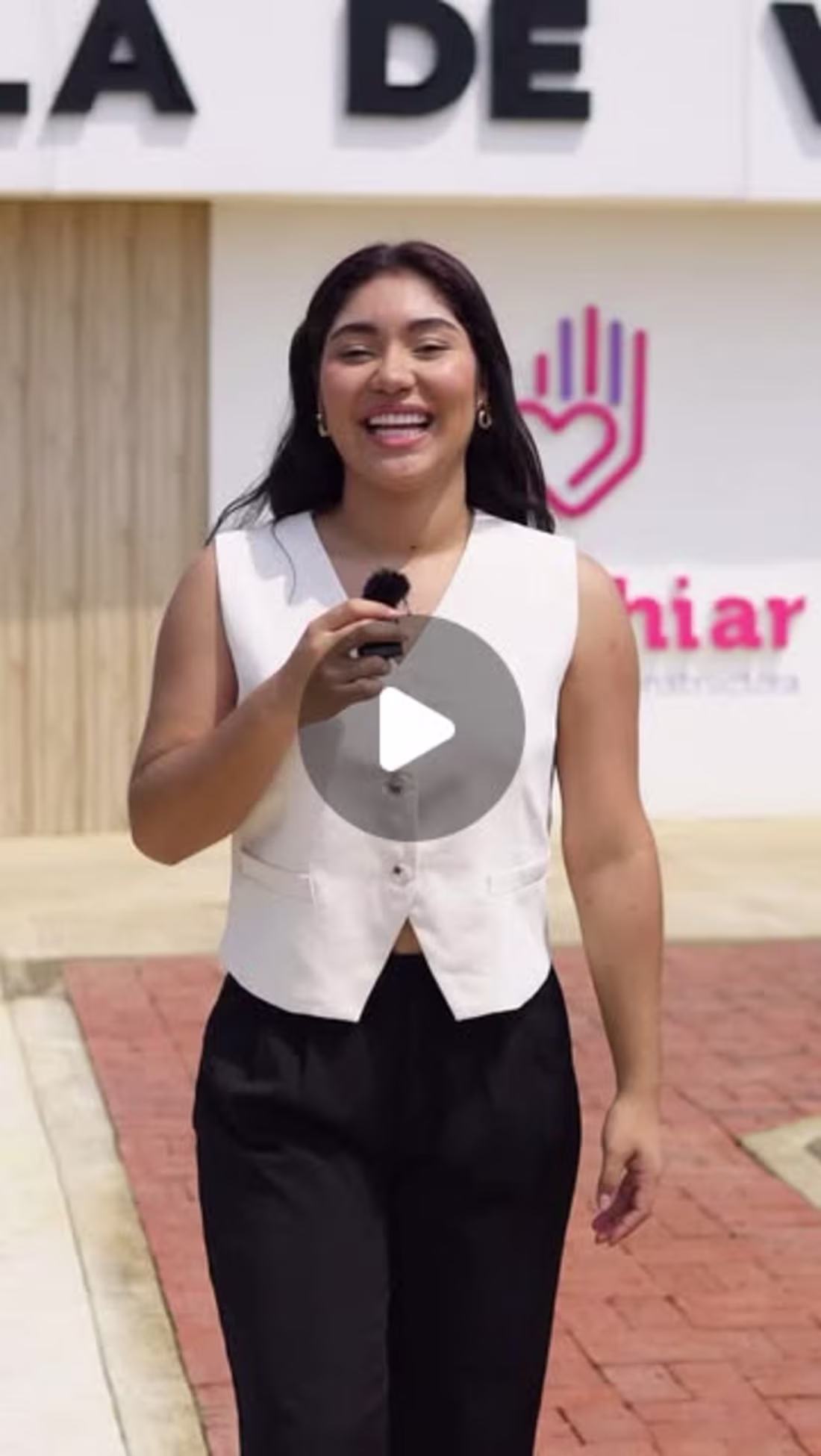 Cover image for Constructora Comfhiar on Instagram: “Vive en Jamundí, rodeado d…