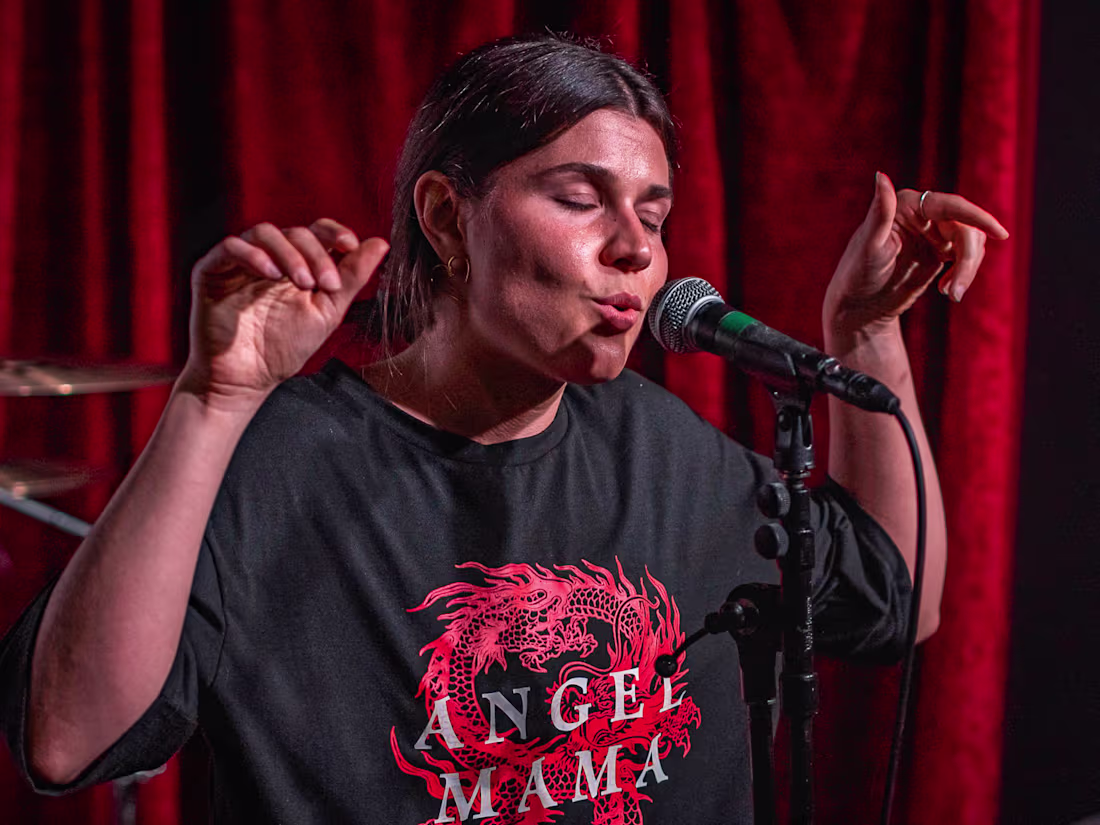 Cover image for amandamovio on Instagram: “Lil LIVE Performance for y’all. .
