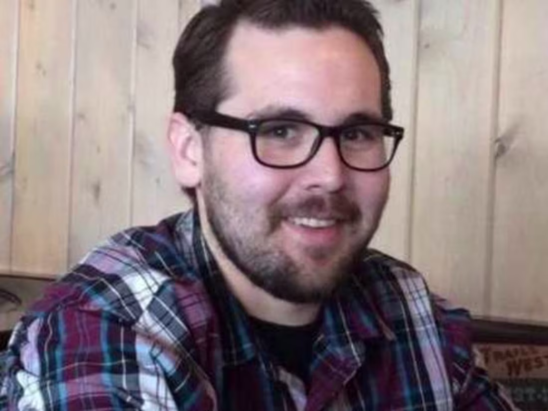 Cover image for Engaging blog article writing to boost your business.