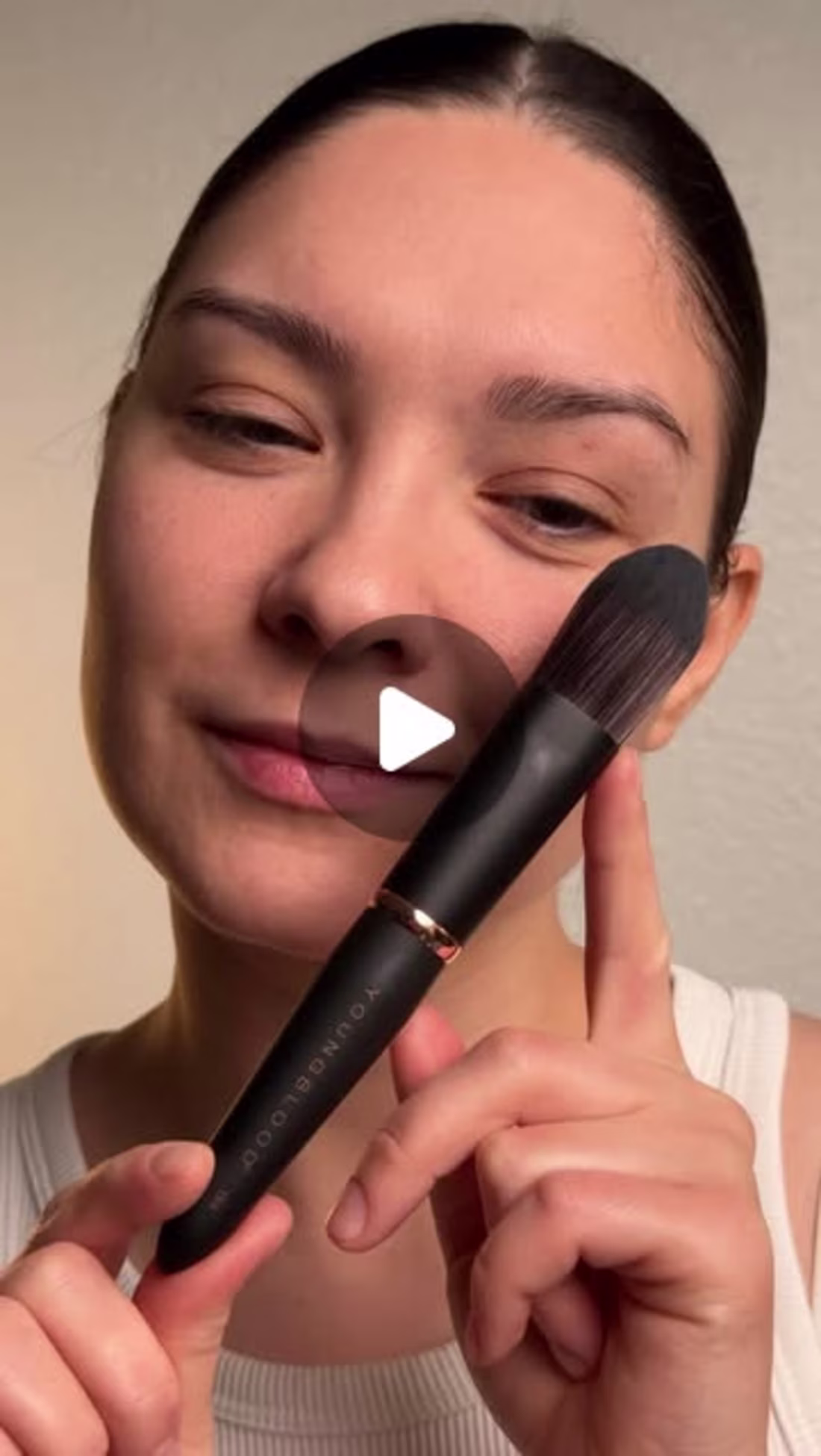 Cover image for YB4 Foundation Luxe Brush Review