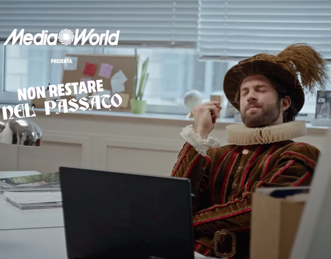 Cover image for MEDIAWORLD_NON RESTARE NEL PASSATO