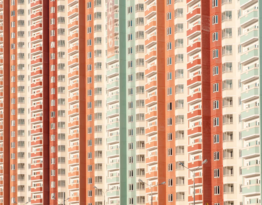 Cover image for Photo Series: "Pendulum"