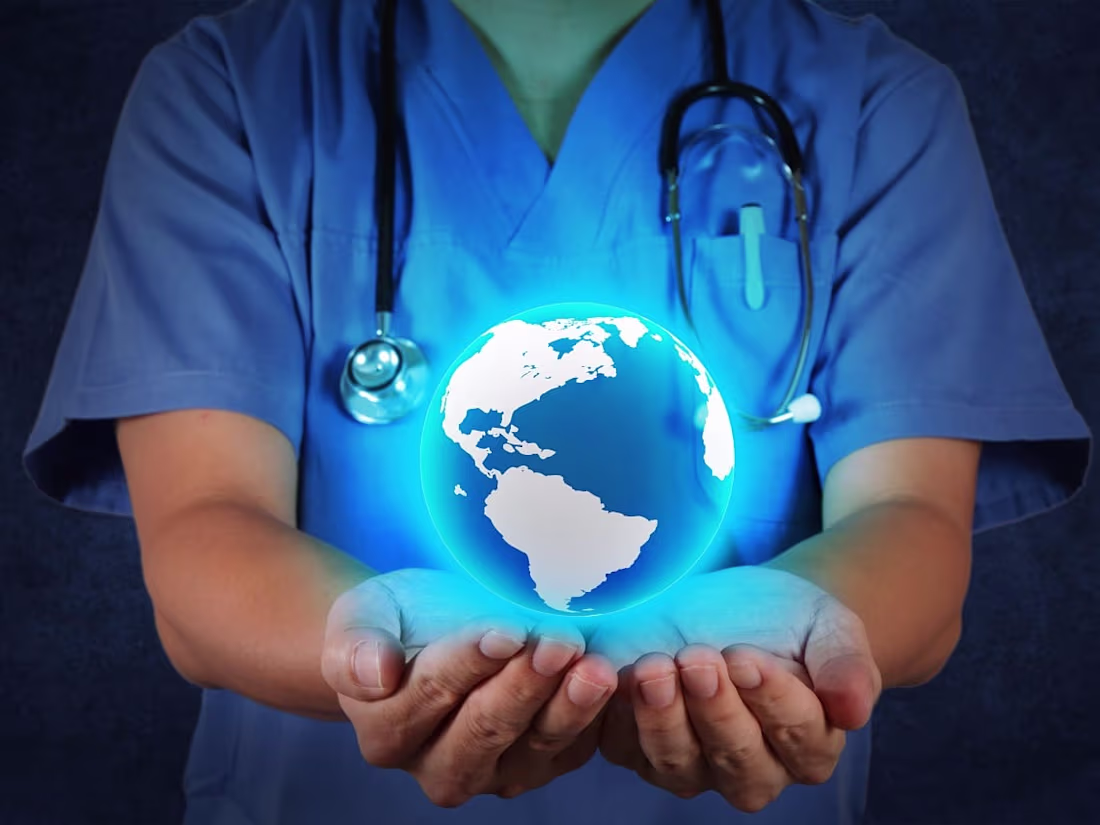 Cover image for 𝗦𝗼𝘇𝗼𝗠𝗮𝗶 𝗖𝗹𝗶𝗻𝗶𝗰