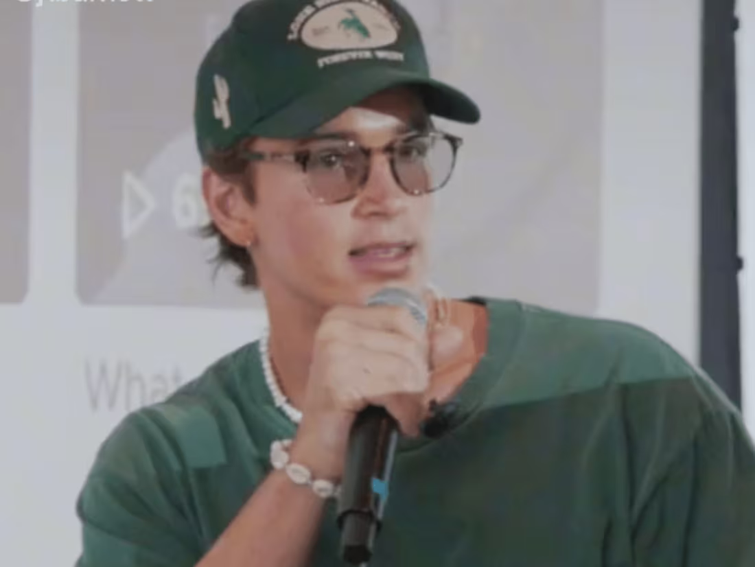 Cover image for Speaking @ Foundermade | Topic: Creator Economy  🎙️