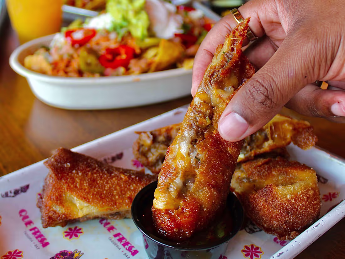 Cover image for Offline Charlotte