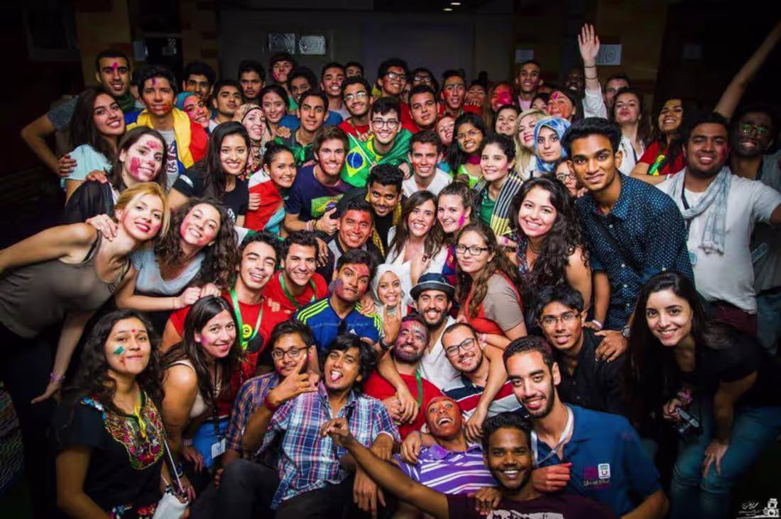 Cover image for An insight into Volunteering with AIESEC in Sri Lanka