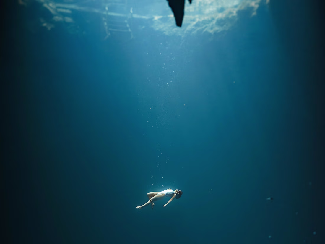 Cover image for Lianna Marie - PODCASTER - WRITING COACH - LUXURY TRAVEL CURATO…