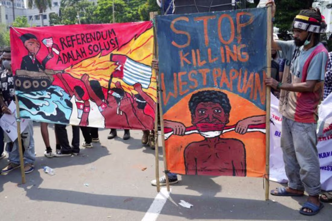 Cover image for Indonesia Confronts the Past, While Sidestepping the Present