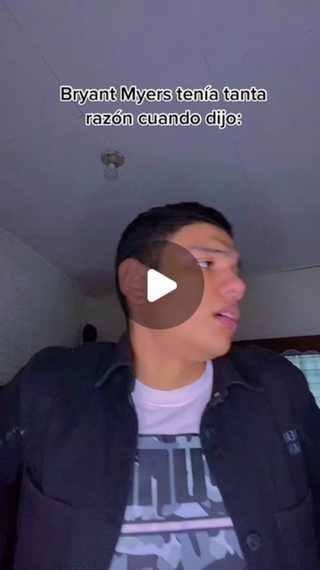 Cover image for Fabricio Del Cid on Instagram: “tantos idiomas y decidió hablar…