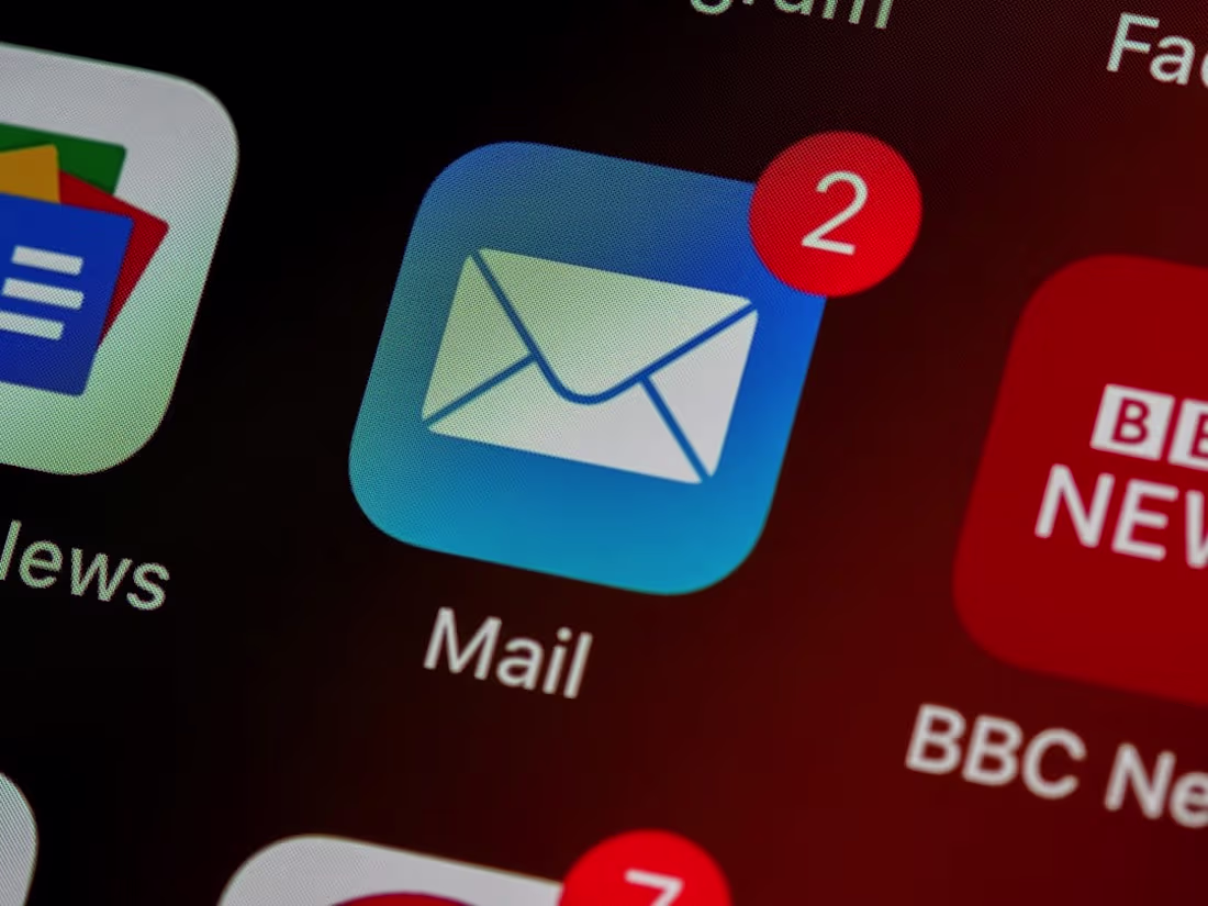 Cover image for The beggar who downsells his begging
