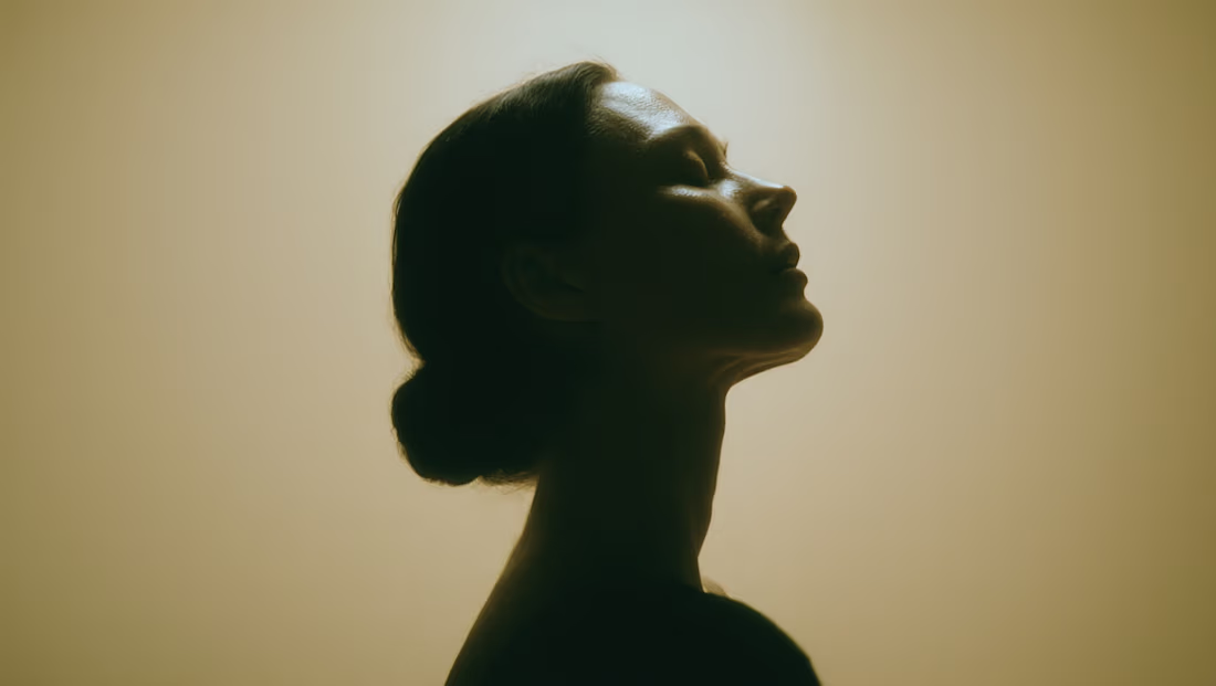 Cover image for Relax