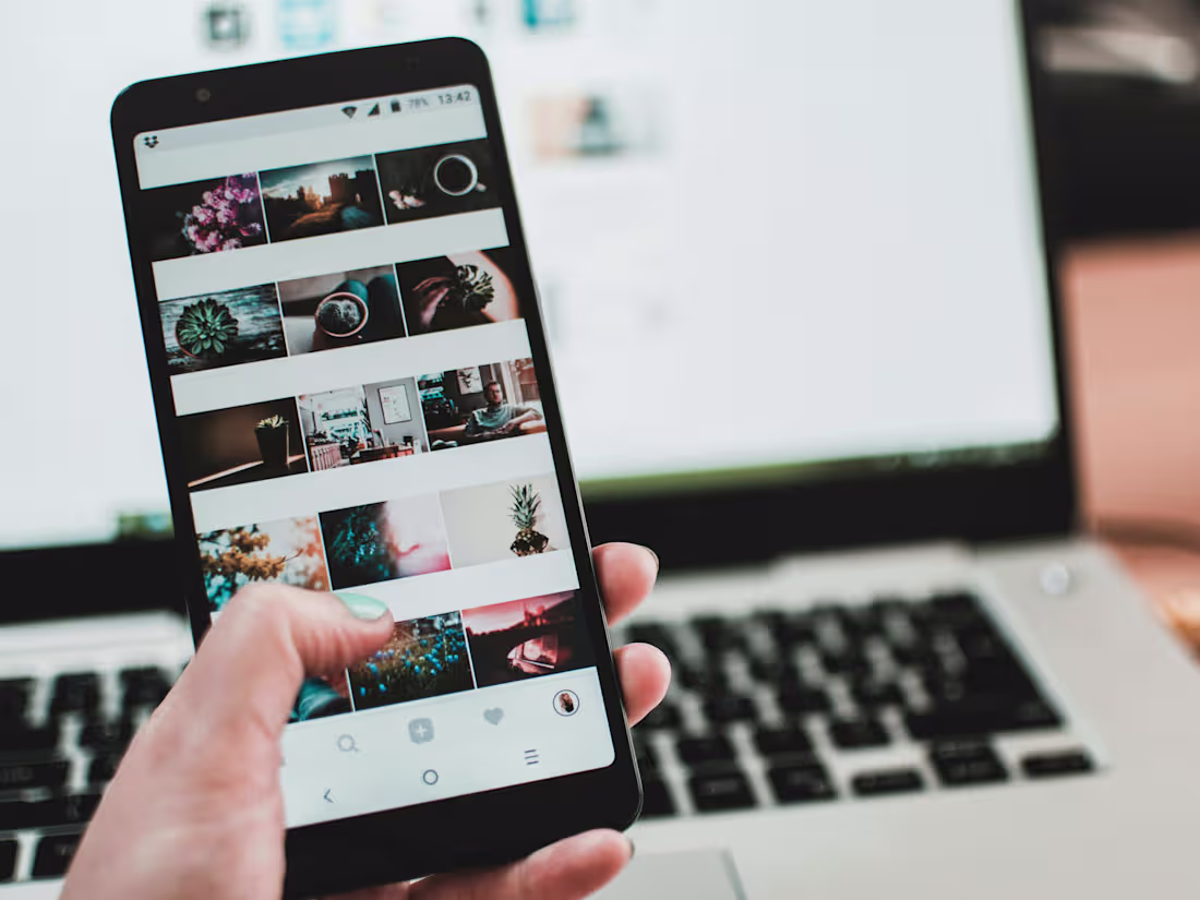 Cover image for Community Management 