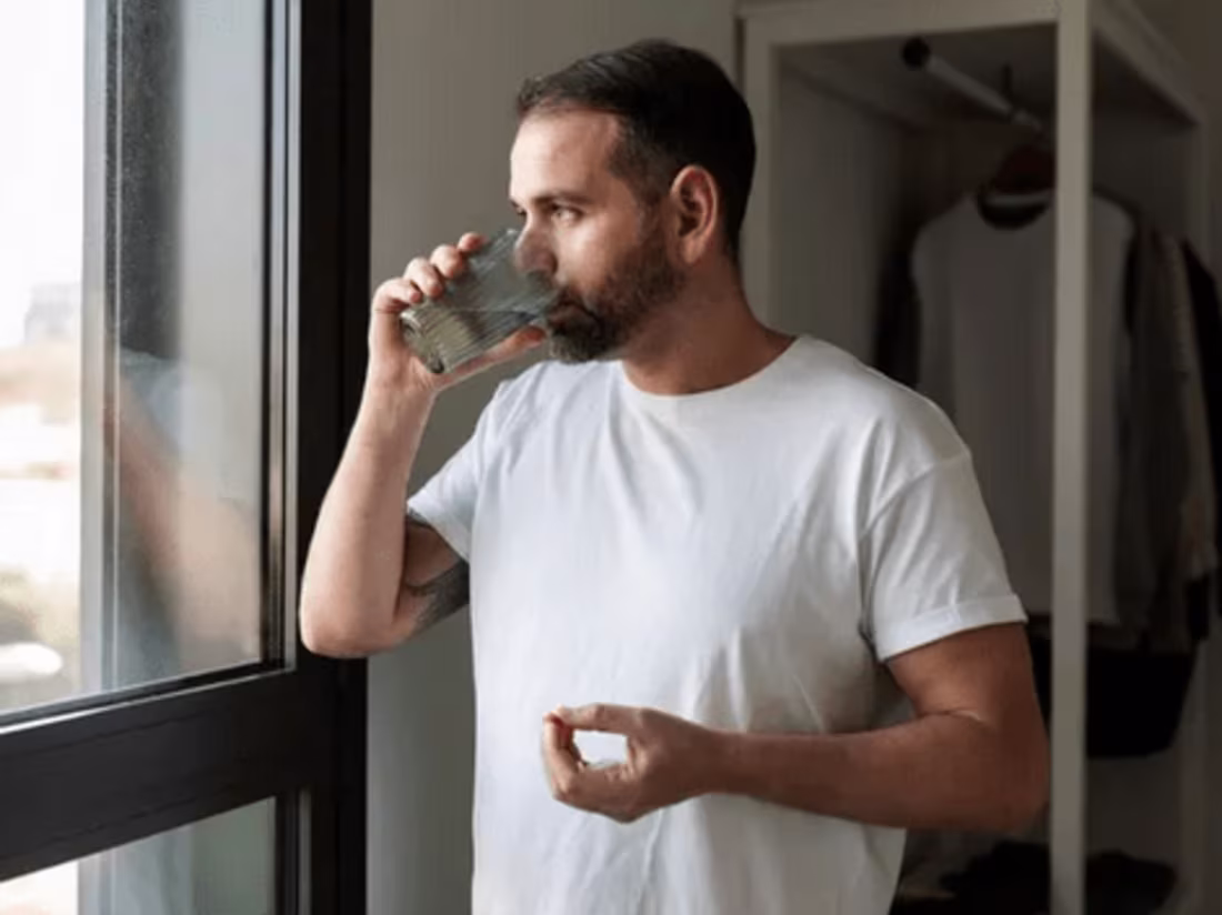 Cover image for Paxlovid for Covid-19: The Basics