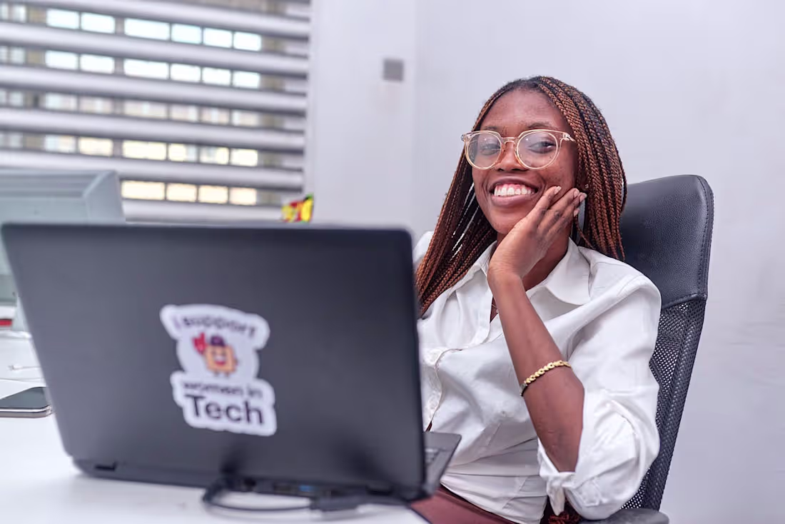 Cover image for 7 TECH ROLES THAT DO NOT REQUIRE CODING.