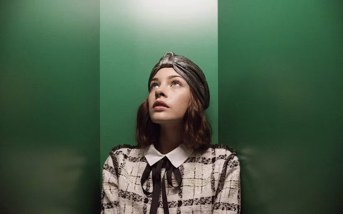 Cover image for Back to Bakelite