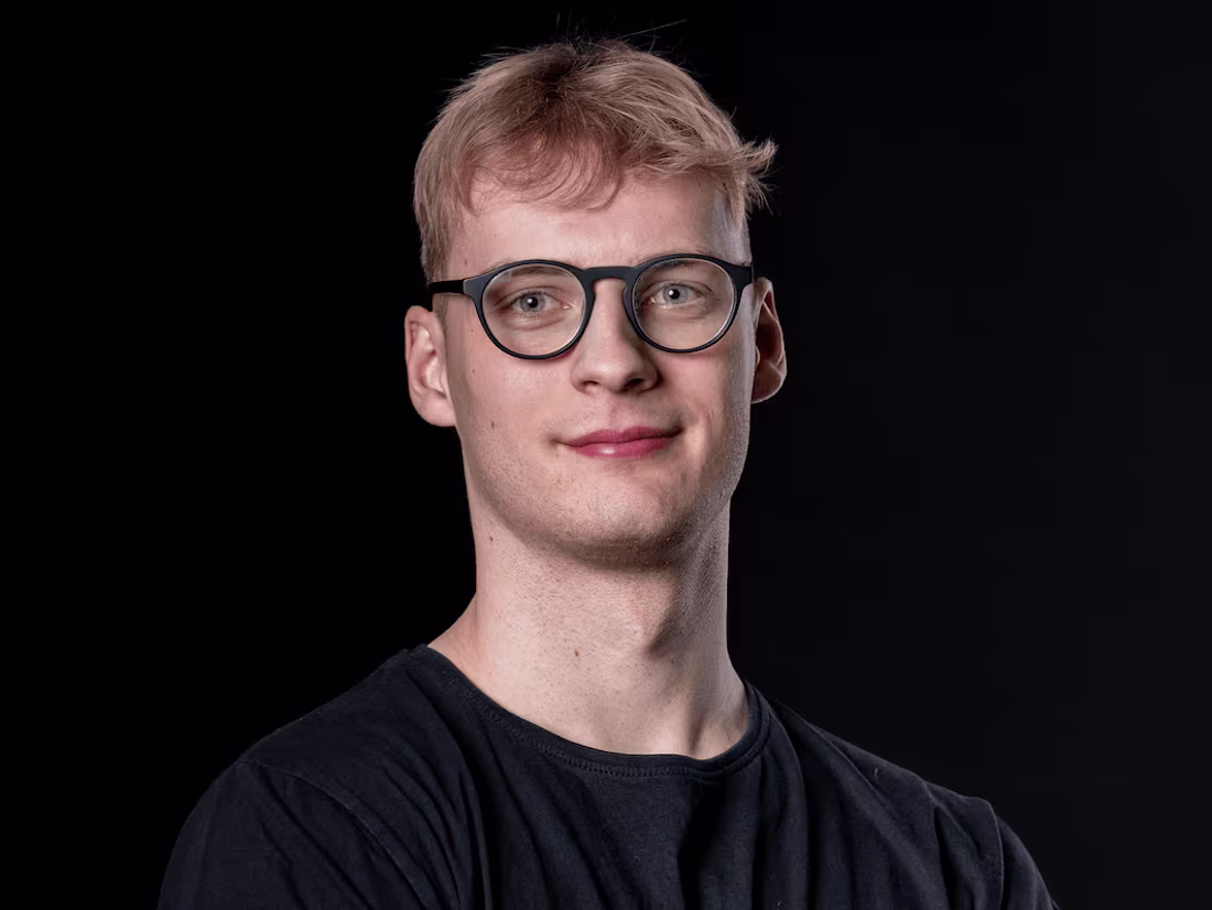 Cover image for hi there