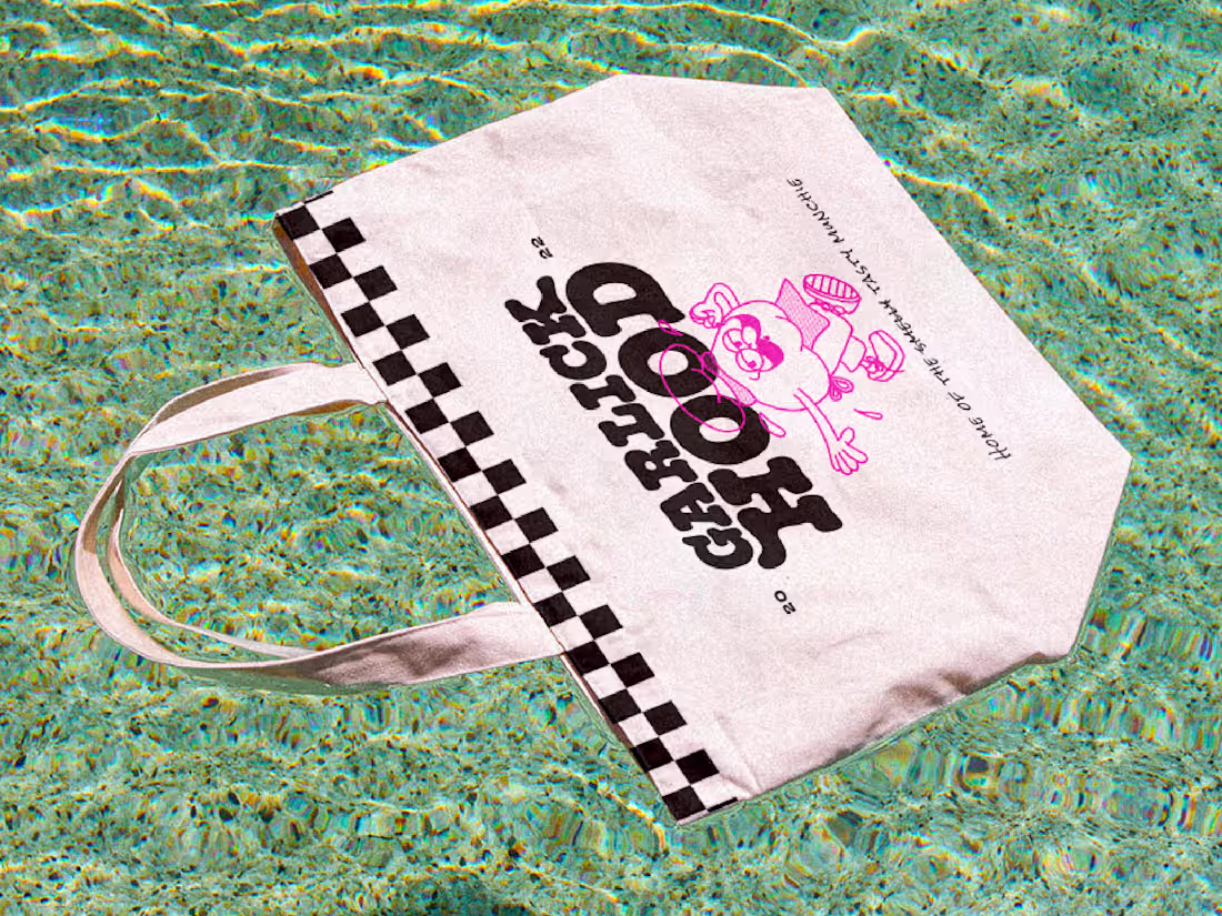 Cover image for Garlick Hood 