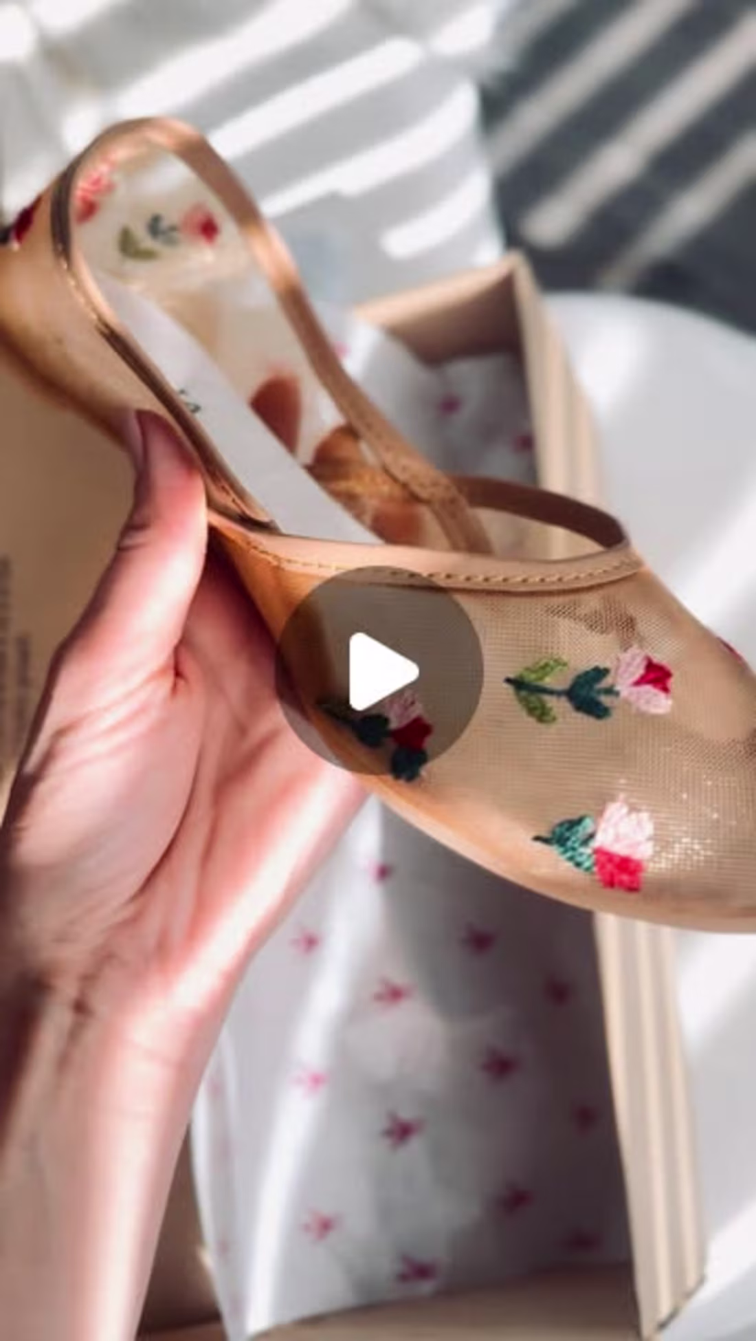 Cover image for Lily Mesh Shoe Modeling for Fuchsia Shoes