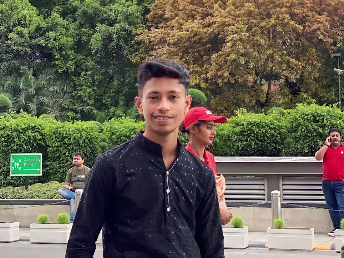 Cover image for how much it costs ?? and what are the land measurements??