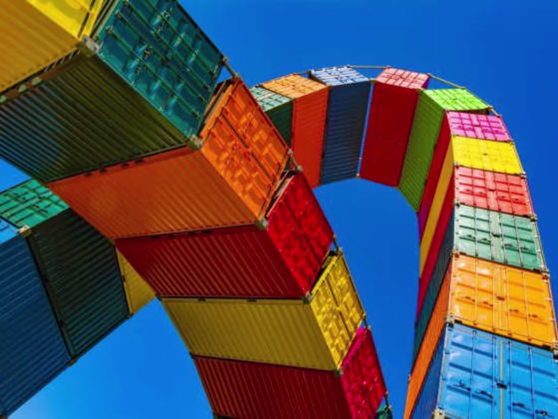 Cover image for Dev Containers - How to run Docker in Visual Studio Code