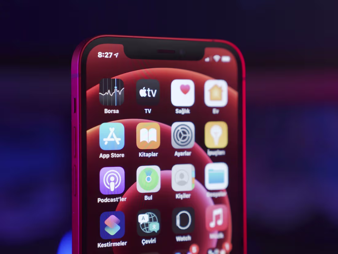 Cover image for iOS & Android UI/UX Design