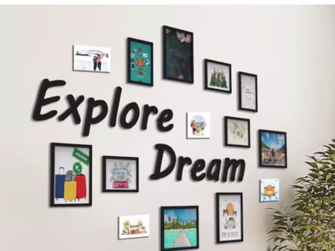 Cover image for WHAT IS A PICTURE FRAME DREAM? 