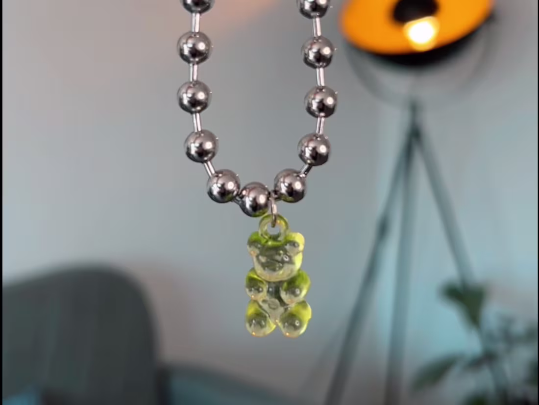 Cover image for UGC VIDEO