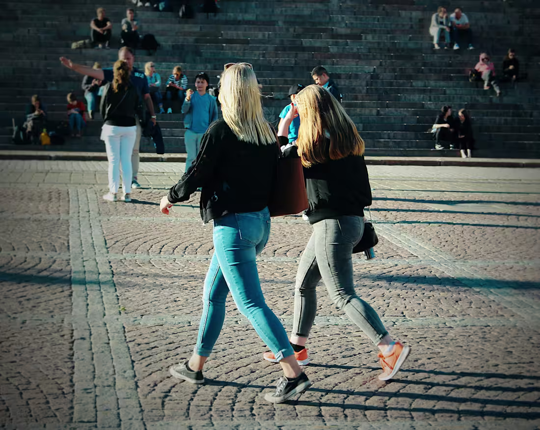 Cover image for SAFHER Case App Study on Behance