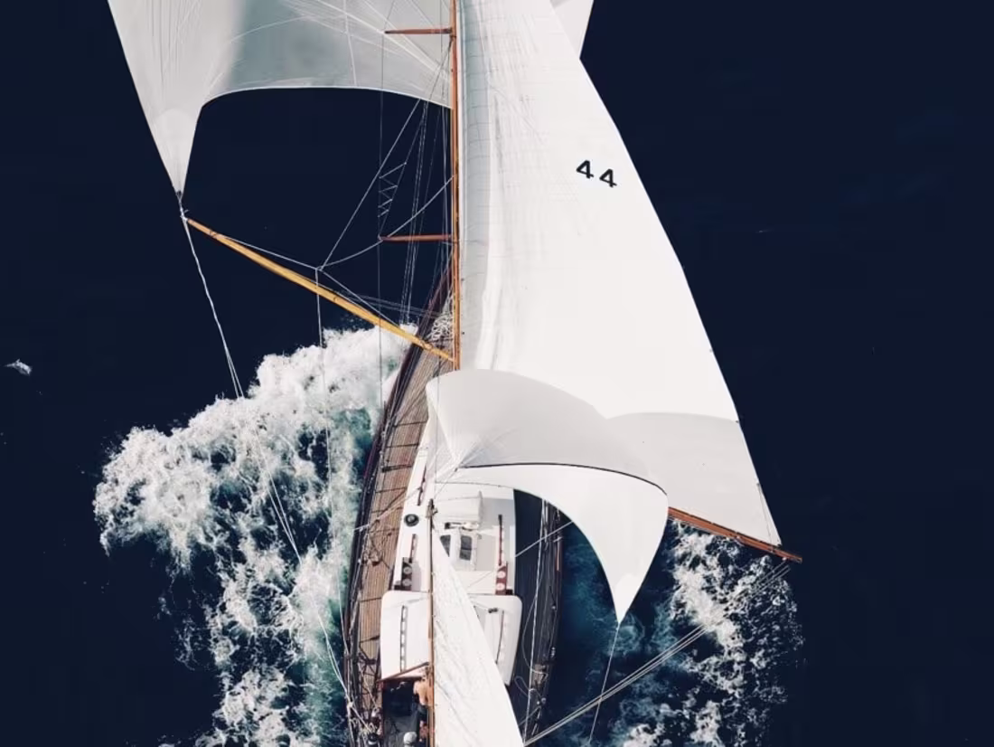 Cover image for On the Edge of Tomorrow